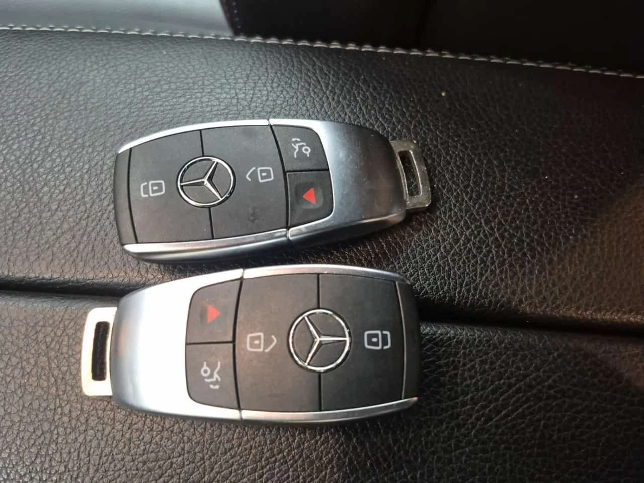 Mercedes-Benz GLC 300 * CARFAX * FULL DIGITAL * ПАНОРАМА * 2 КЛЮЧА * , снимка 10 - Автомобили и джипове - 55309352