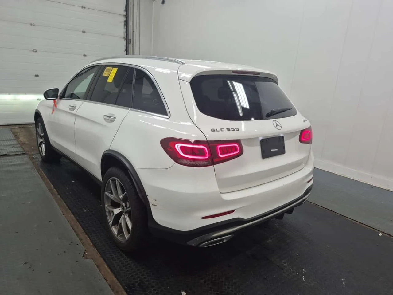 Mercedes-Benz GLC 300 * CARFAX * FULL DIGITAL * ПАНОРАМА * 2 КЛЮЧА * , снимка 5 - Автомобили и джипове - 55309352