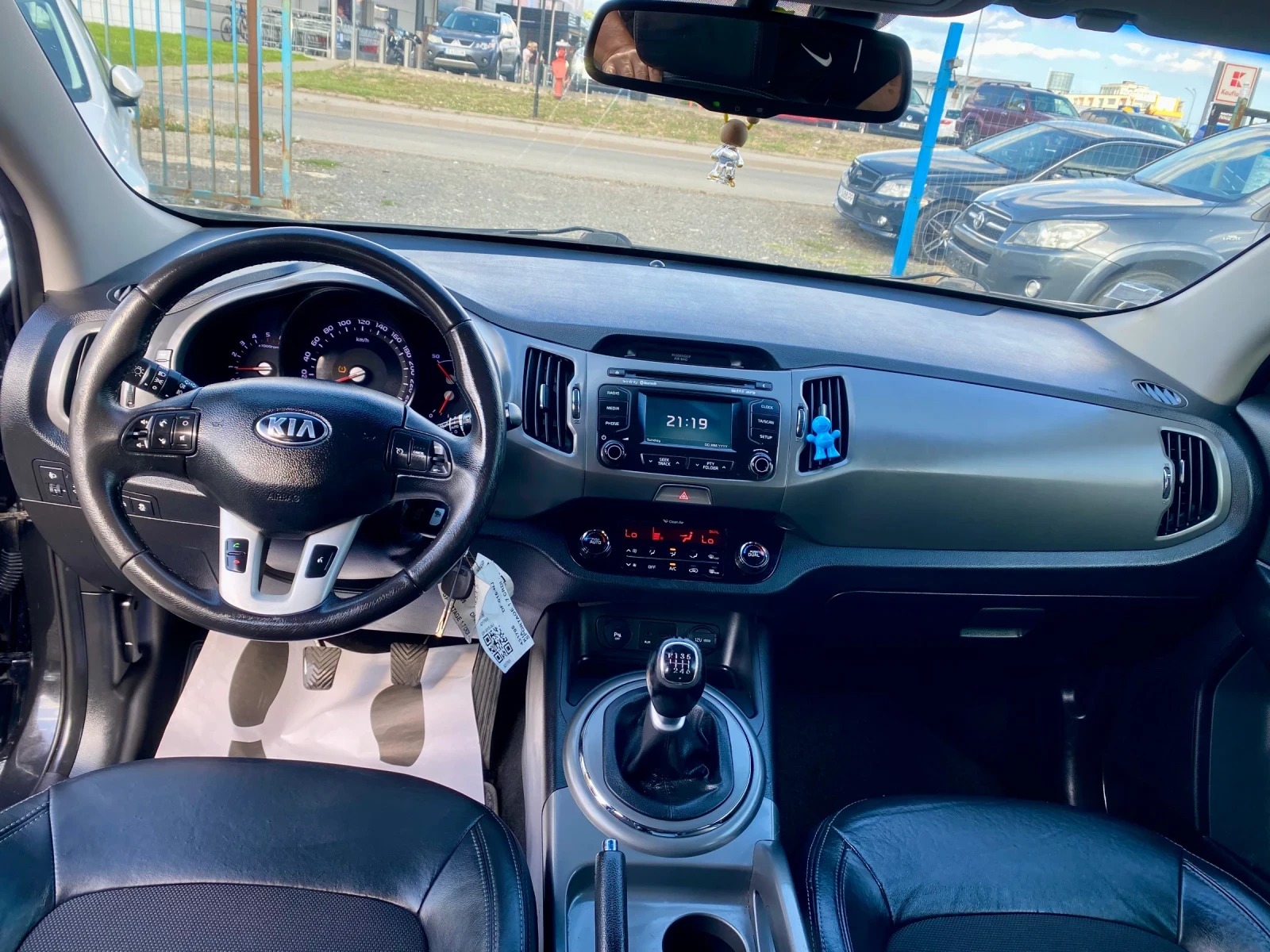 Kia Sportage, снимка 8 - Автомобили и джипове - 55396933