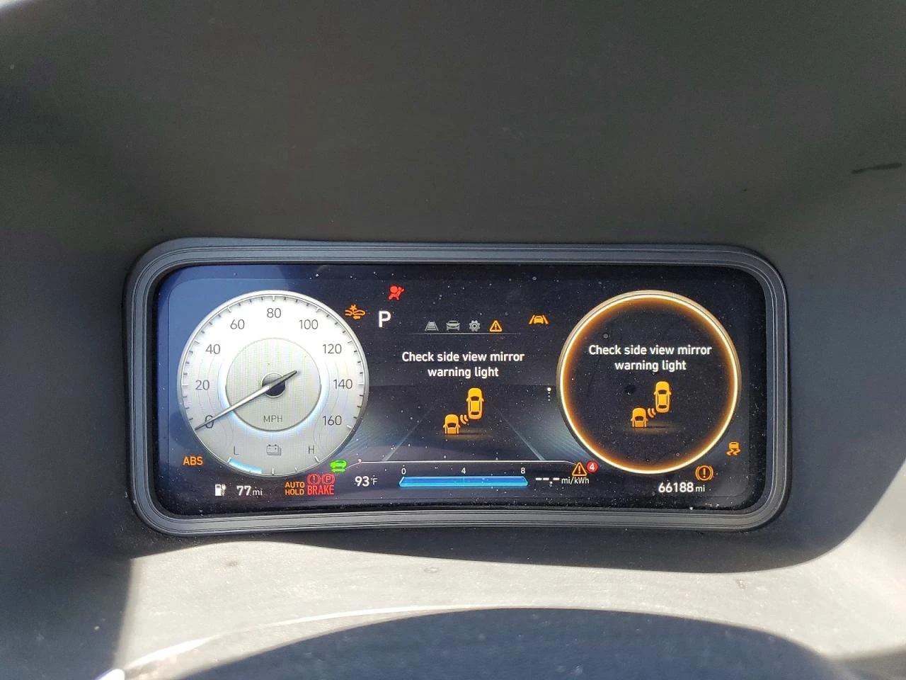 Hyundai Kona SE, снимка 9 - Автомобили и джипове - 55598659