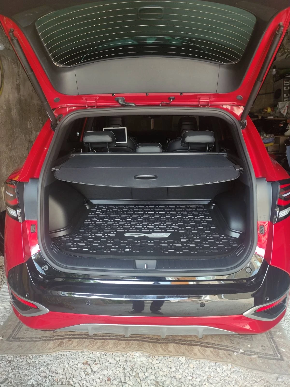 Kia Sportage 1.6 T-GDI GT Line PHEV AWD , снимка 11 - Автомобили и джипове - 55736313