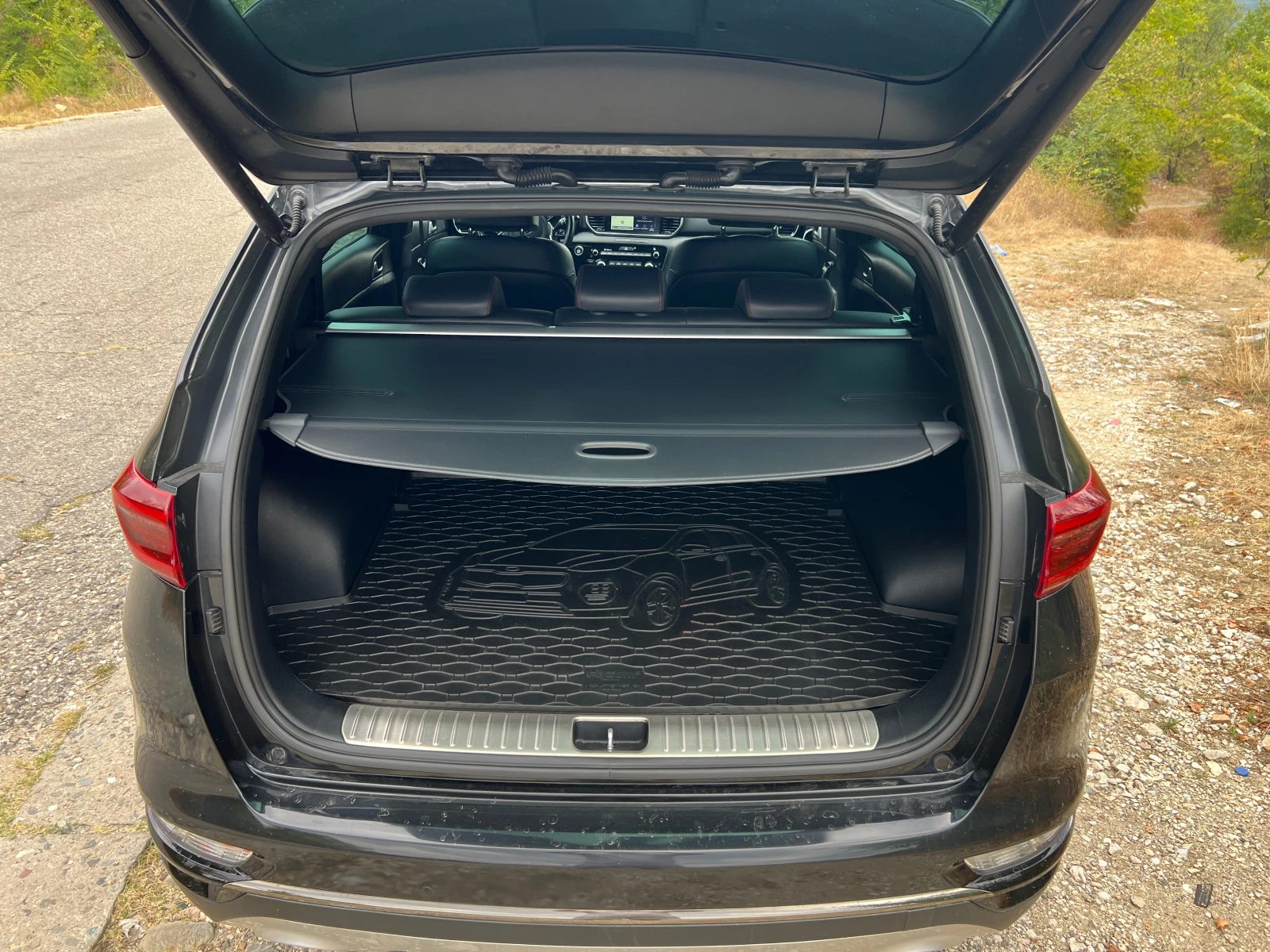 Kia Sportage, снимка 13 - Автомобили и джипове - 56164634
