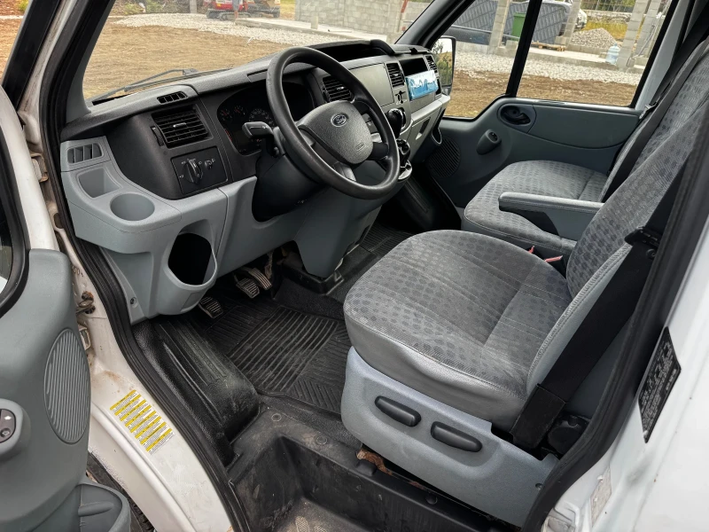 Ford Transit 2.2TDCi, снимка 10 - Бусове и автобуси - 51384760