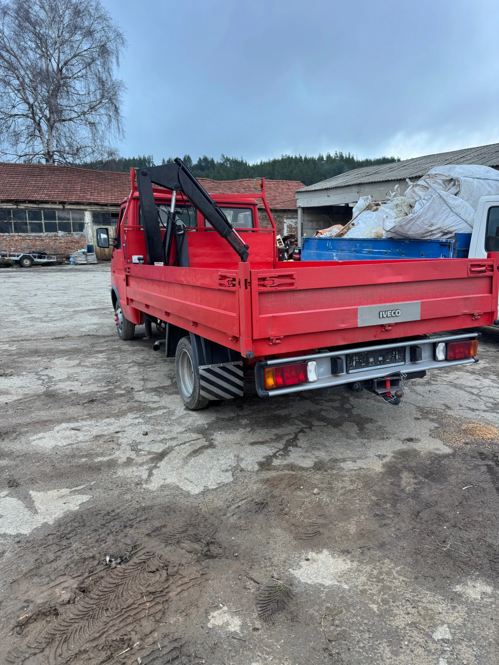 Iveco 3510 Бордови с кран  - изображение 4