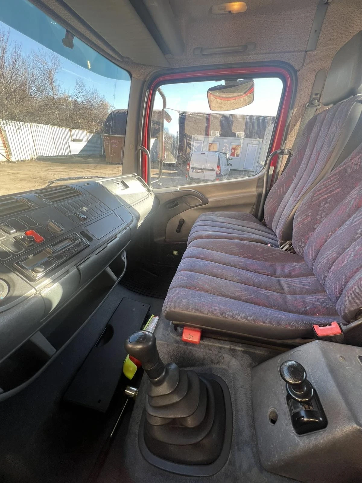 Mercedes-Benz Atego  - изображение 8