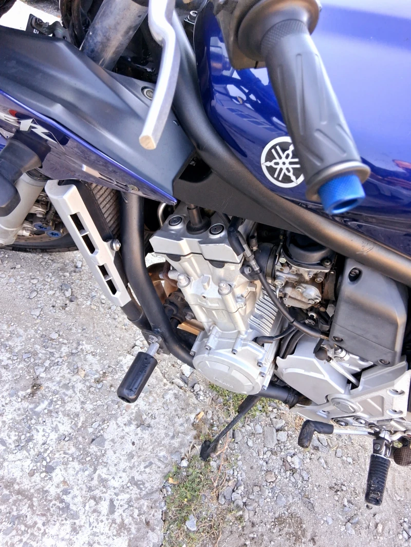 Yamaha FZ1 Fazer 1000, снимка 11 - Мотоциклети и мототехника - 52303189