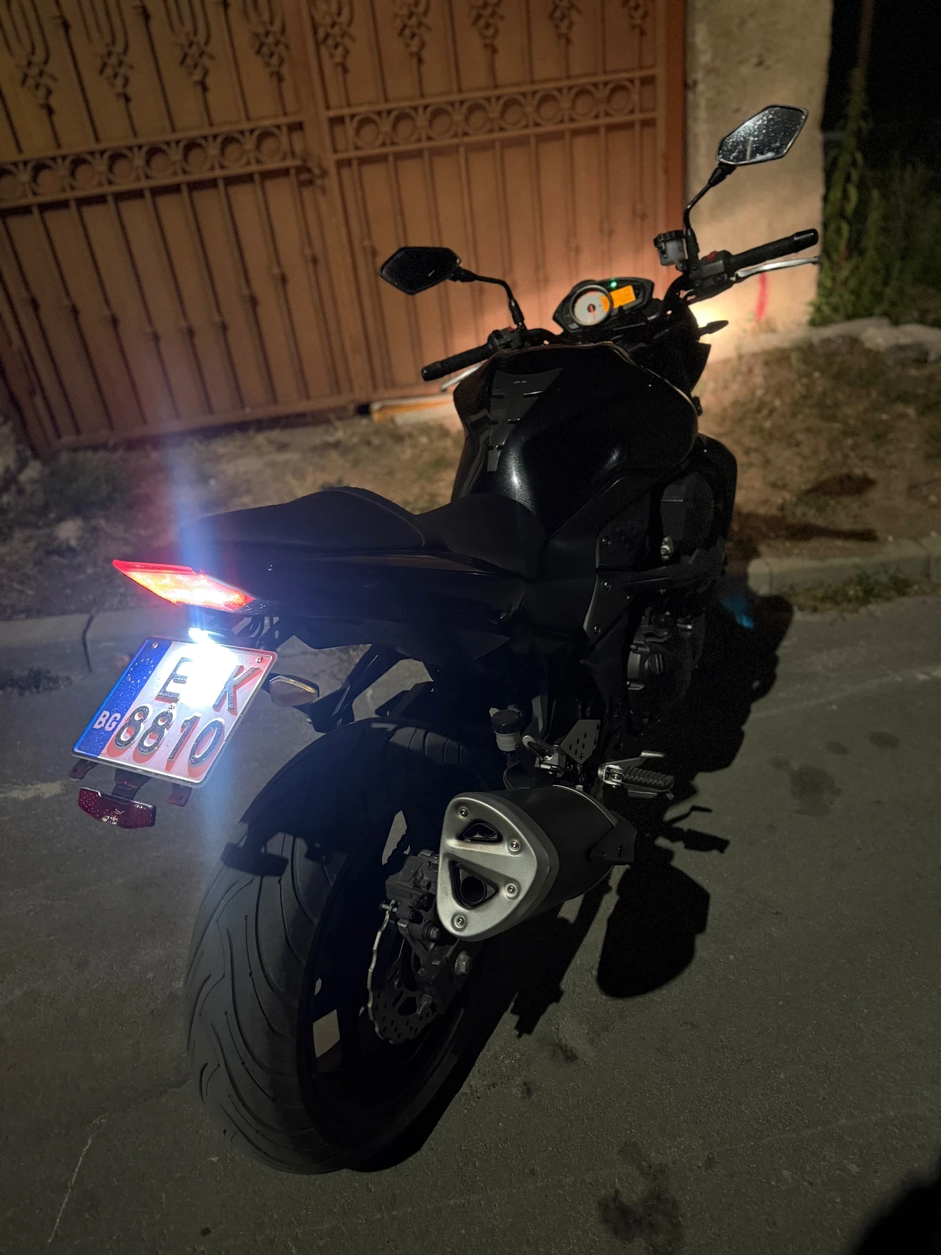 Kawasaki Z, снимка 9 - Мотоциклети и мототехника - 56505296