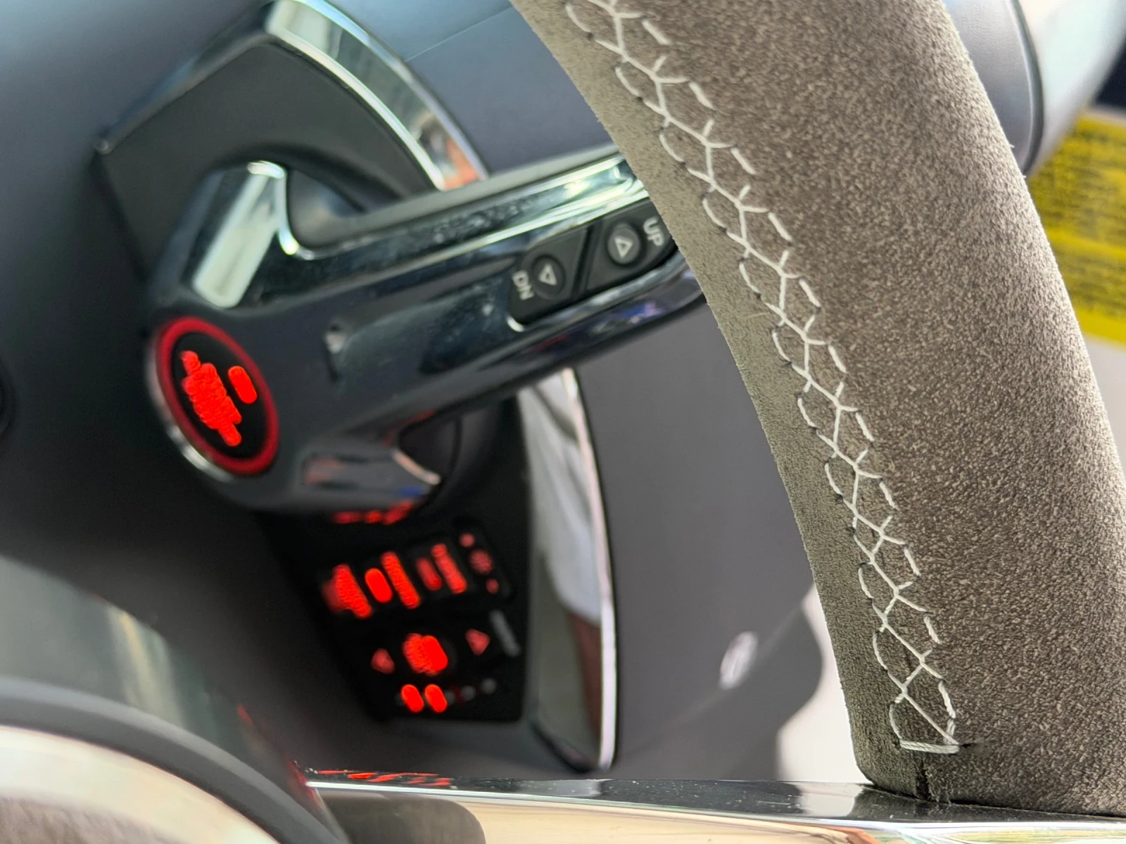 ������� ���� Axopar 37 CROSS CABIN BRABUS LINE | Mobile.bg � ����������� 8