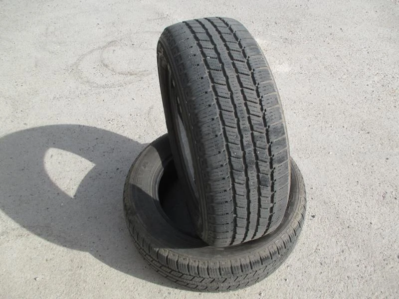 Гуми Всесезонни 215/60R16, снимка 1 - Гуми и джанти - 14210966