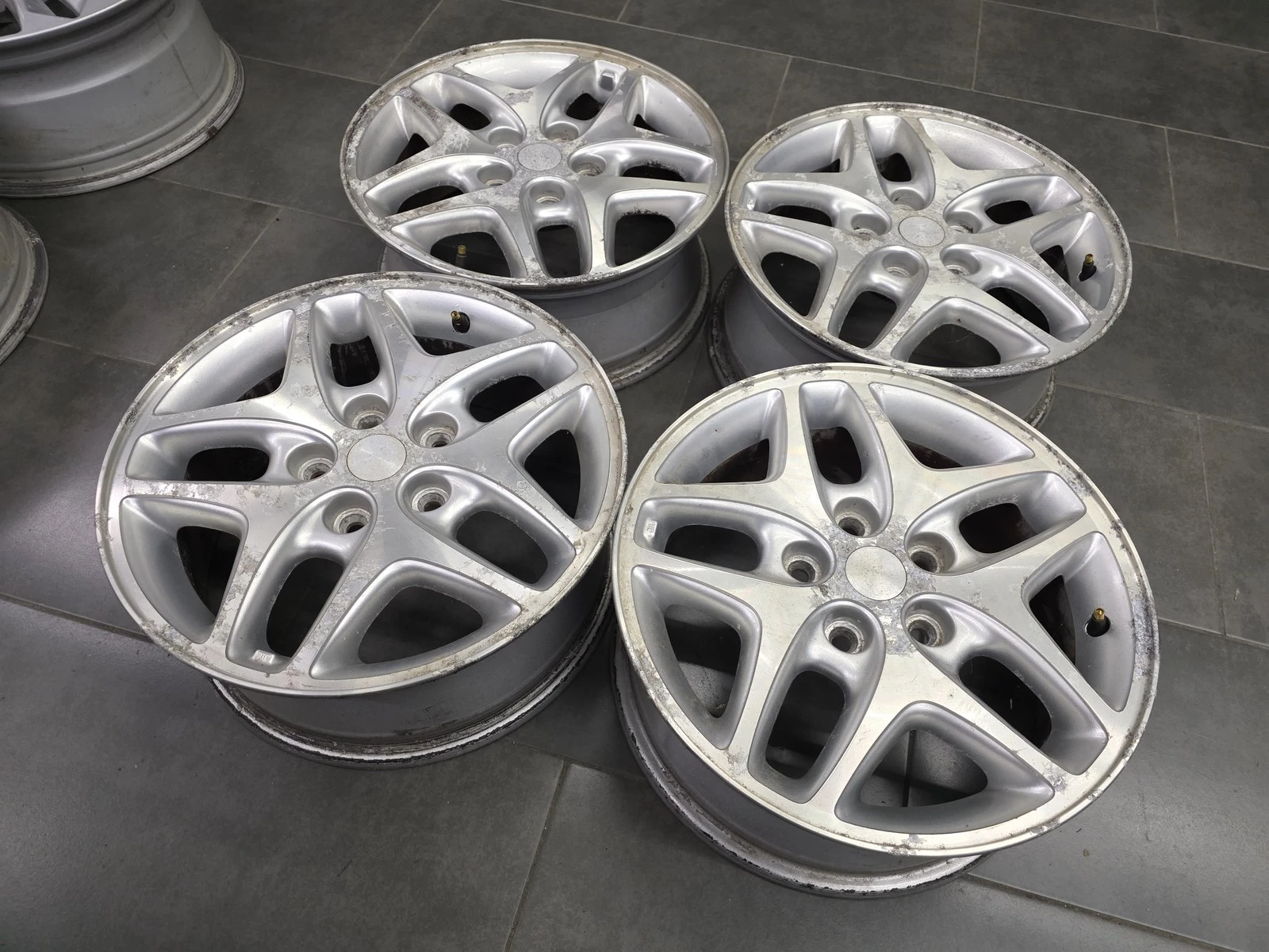 Джанти за Toyota, снимка 2 - Гуми и джанти - 56724659