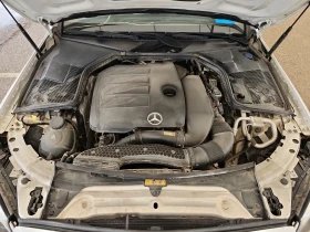 Mercedes-Benz C 300 4MATIC | AMG ПАКЕТ |  KEYLESS | ПАНОРАМА | , снимка 14