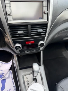 Subaru Forester 2.0AWD Автомат кожа кейлес , снимка 15