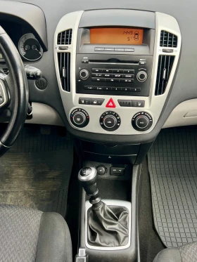 Kia Ceed, снимка 10