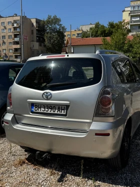 Toyota Corolla verso, снимка 2
