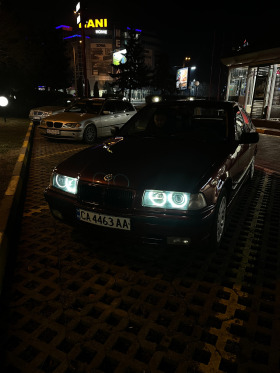 BMW 318, снимка 1 - Автомобили и джипове - 45529193