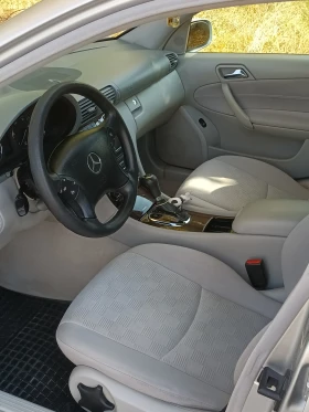 Mercedes-Benz C 220, снимка 3