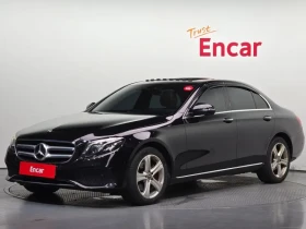 ������ Mercedes-Benz E 220