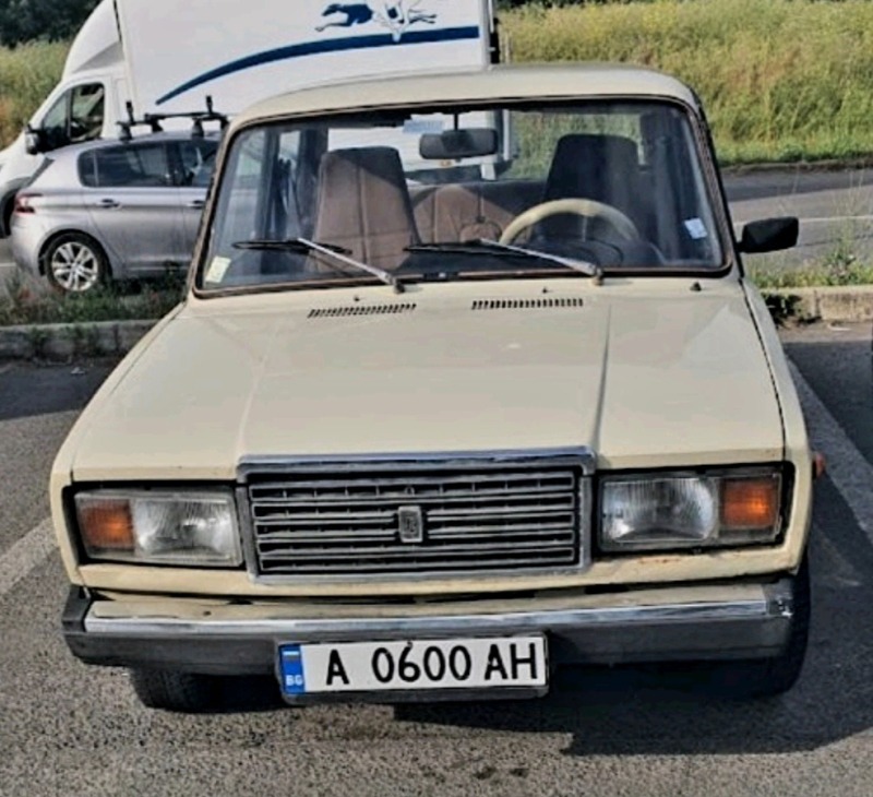 Lada 2107 2107, снимка 1 - Автомобили и джипове - 46410235