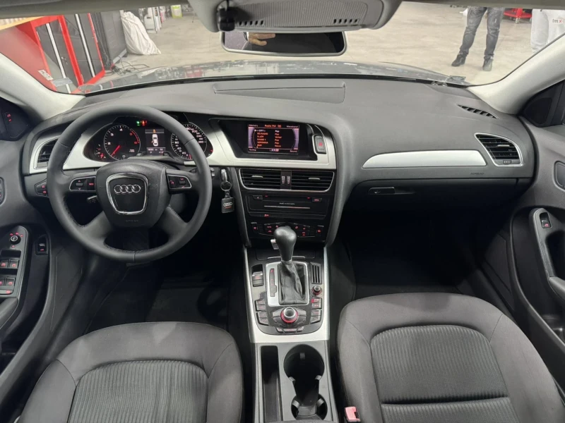 Audi A4 2.0 tdi , automatic, Top, снимка 8 - Автомобили и джипове - 48038887