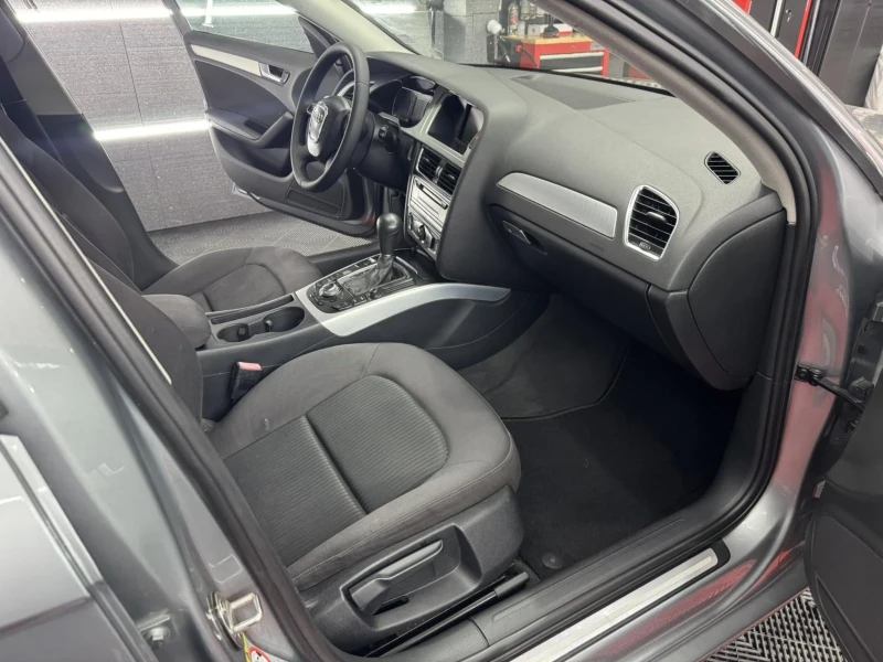 Audi A4 2.0 tdi , automatic, Top, снимка 10 - Автомобили и джипове - 48038887