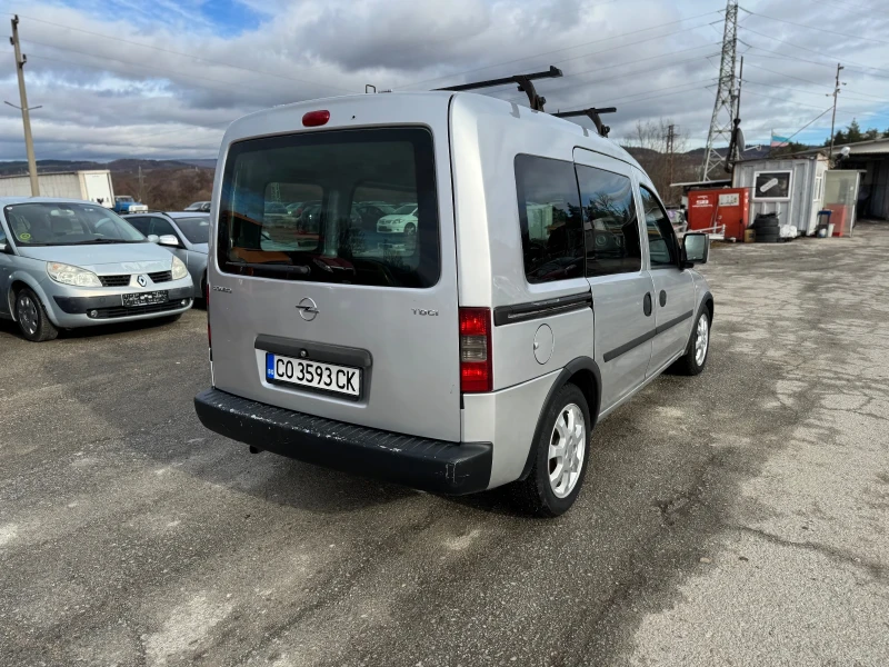 Opel Combo 1.3 cdti, снимка 5 - Автомобили и джипове - 49561323