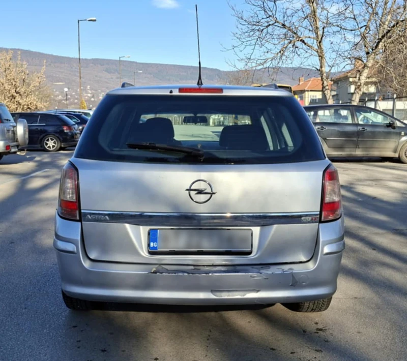 Opel Astra, снимка 4 - Автомобили и джипове - 52872986