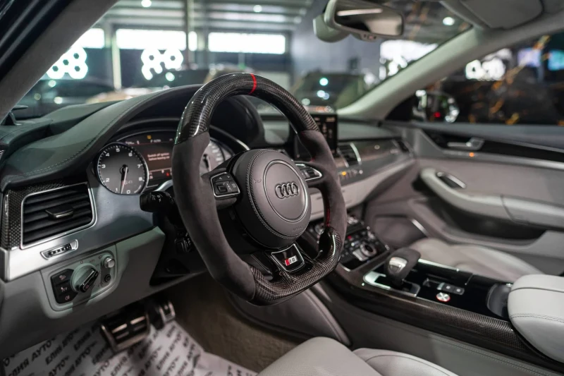 Audi S8 PLUS QUATTRO MATRIX CARBON B&O ЛИЗИНГ 100%, снимка 12 - Автомобили и джипове - 53371179