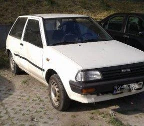 Toyota Starlet, снимка 1 - Автомобили и джипове - 44210715