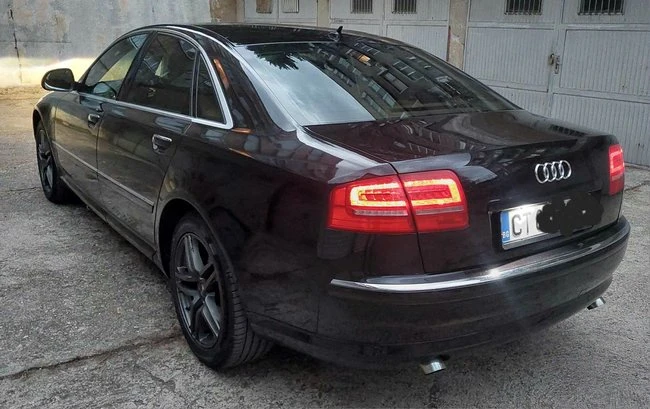 Audi A8 3.0 TDI, снимка 4 - Автомобили и джипове - 47487544