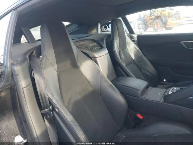 Jaguar F-Type, снимка 11 - Автомобили и джипове - 54347399