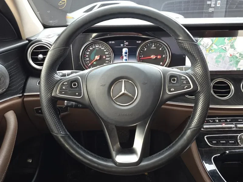 Mercedes-Benz E 220 D 4Matic - ���� 30% ����� | Mobile.bg � ����������� 13