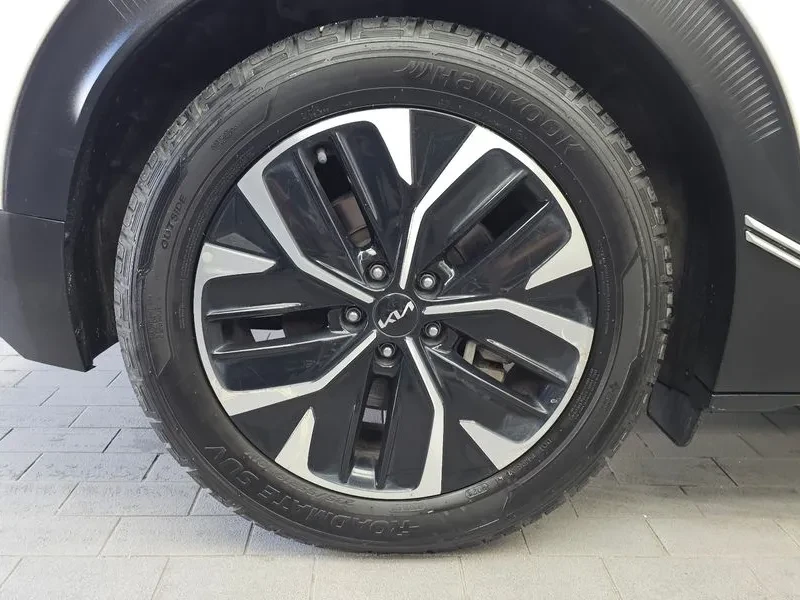 Kia EV6 Long Range Air - САМО 30% АВАНС, снимка 5 - Автомобили и джипове - 56288089