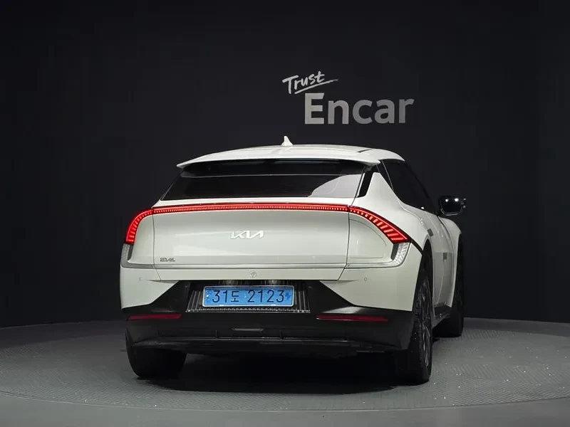 Kia EV6 Long Range Air - САМО 30% АВАНС, снимка 4 - Автомобили и джипове - 56288089