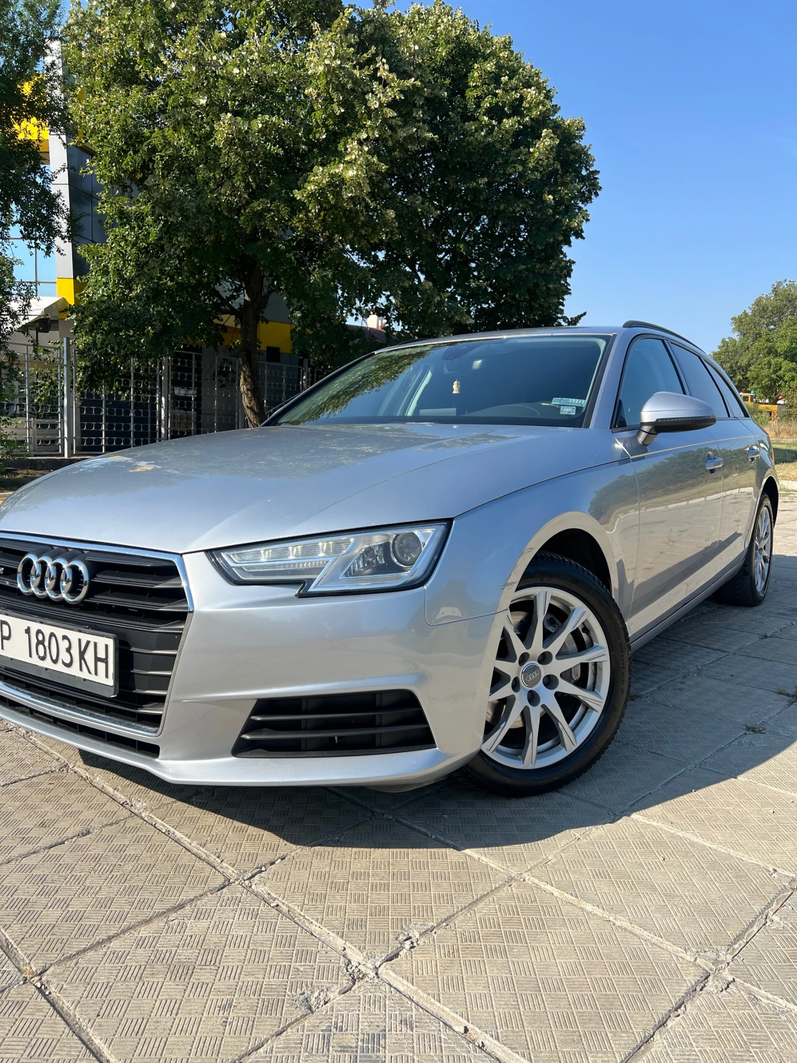 Audi A4 2.0 TDI 190 hp Quattro  - изображение 2