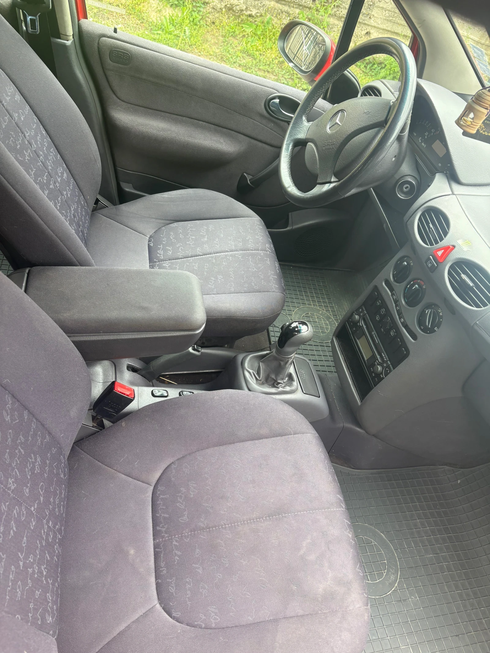 Mercedes-Benz A 140 1.4 - изображение 5