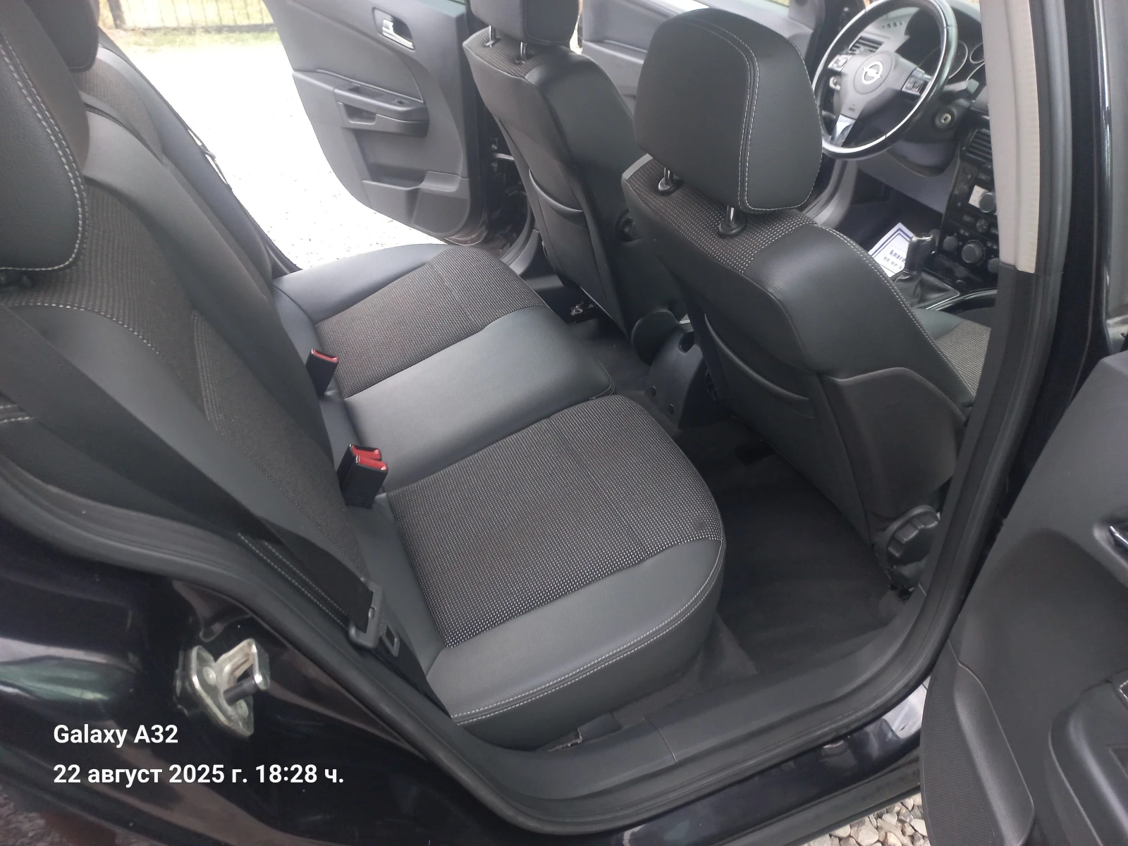 Opel Astra 1.7Cdti/ХОЛАНДИЯ - изображение 10