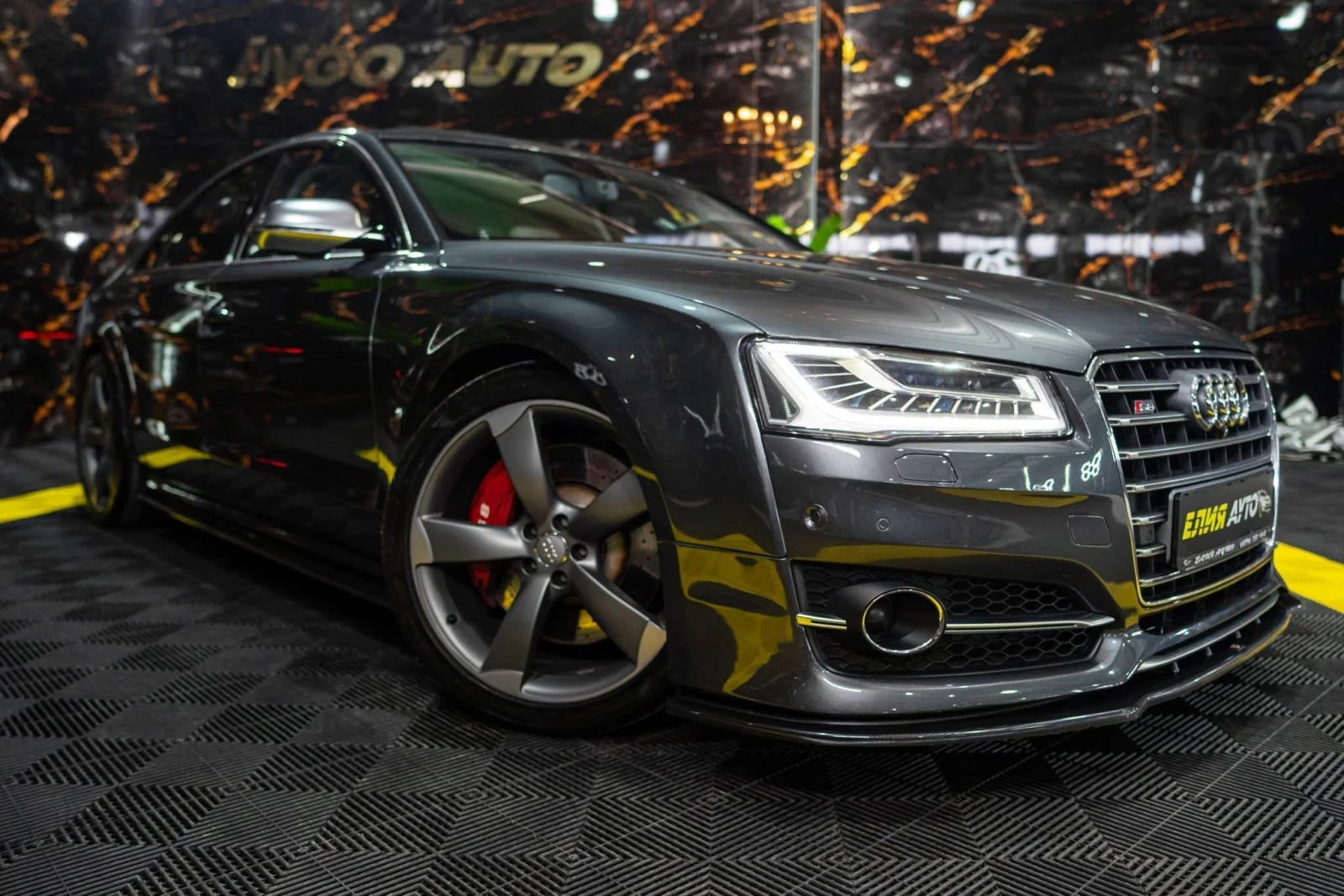 Audi S8 PLUS QUATTRO MATRIX CARBON B&O ������ 100% | Mobile.bg � ����������� 1
