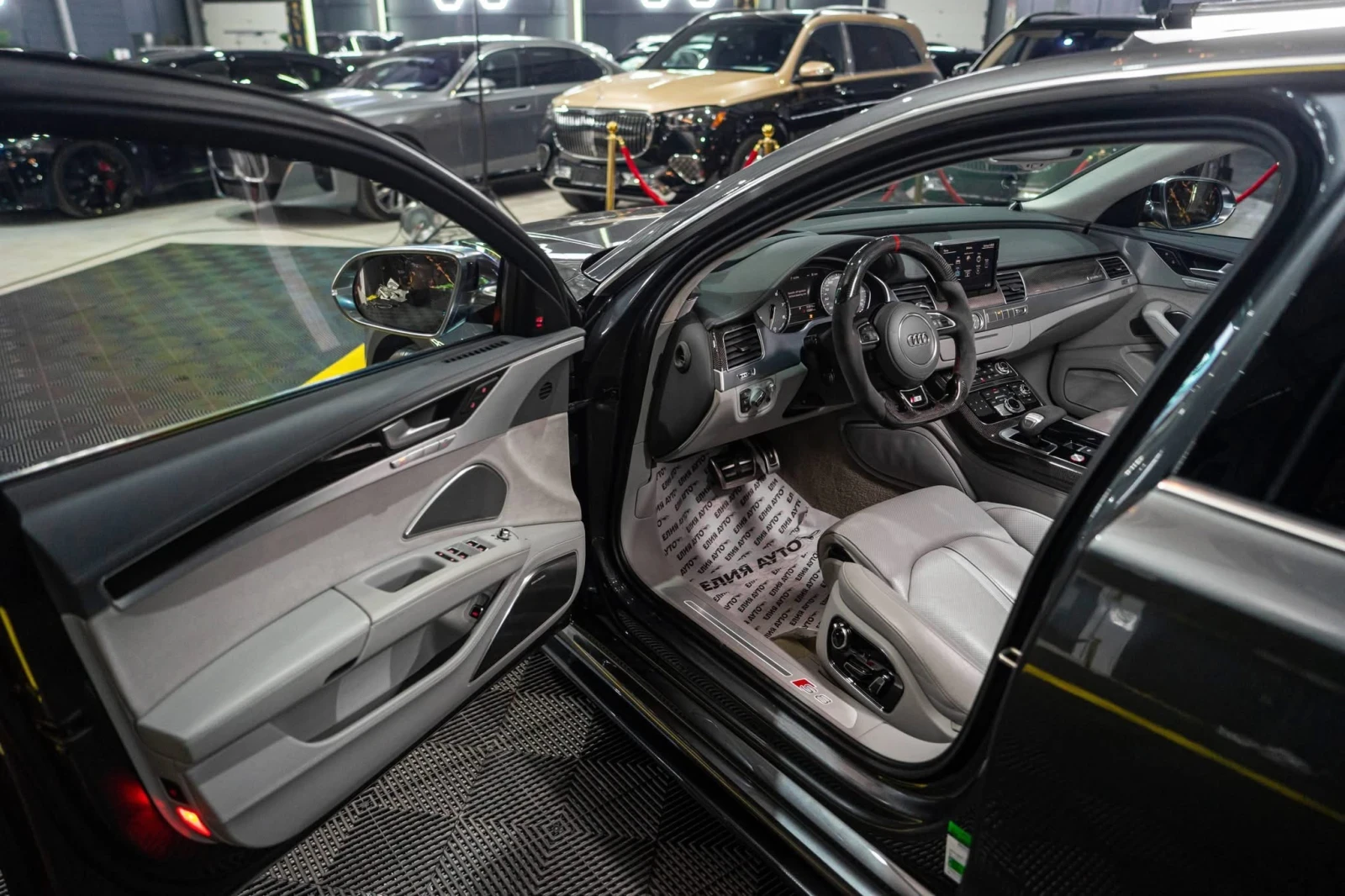 Audi S8 PLUS QUATTRO MATRIX CARBON B&O ������ 100% | Mobile.bg � ����������� 11