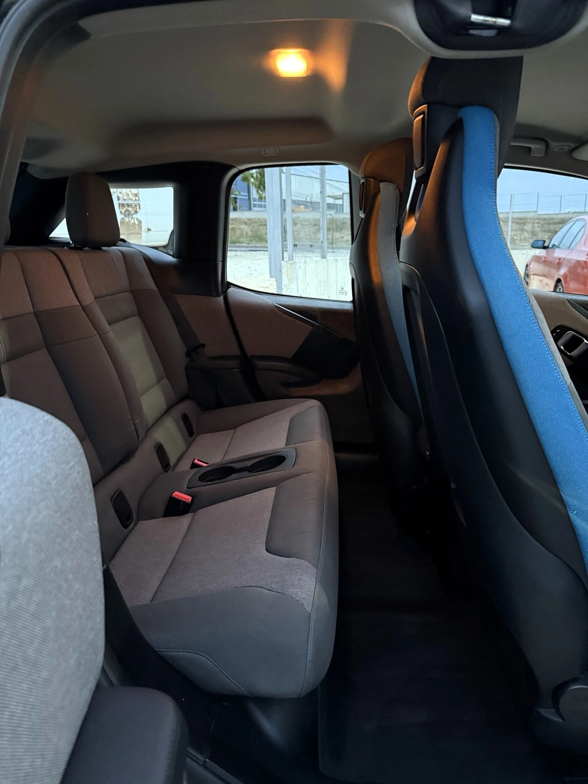 BMW i3 i3 REX   94AH   170 �.�.   2017 �.   ����� | Mobile.bg � ����������� 12