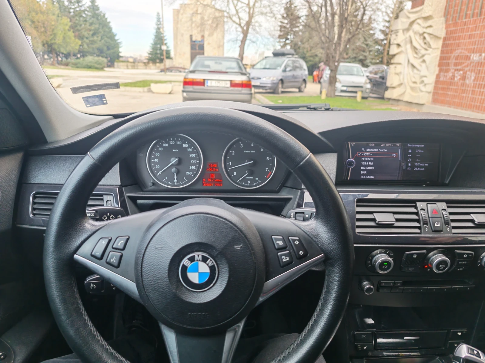 BMW 530, снимка 3 - Автомобили и джипове - 53838646