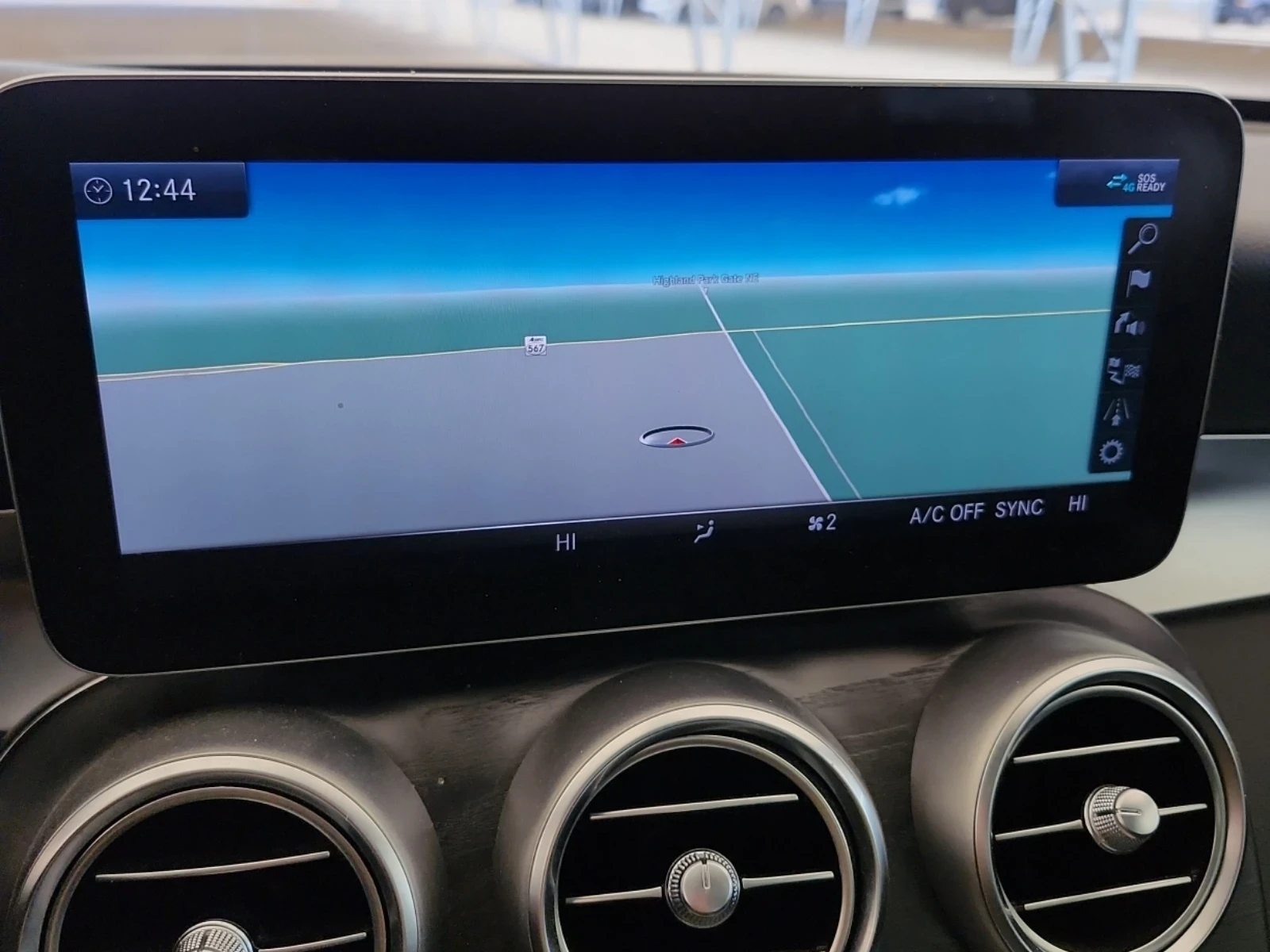 Mercedes-Benz C 300 4MATIC | AMG ПАКЕТ |  KEYLESS | ПАНОРАМА | , снимка 10 - Автомобили и джипове - 54093881