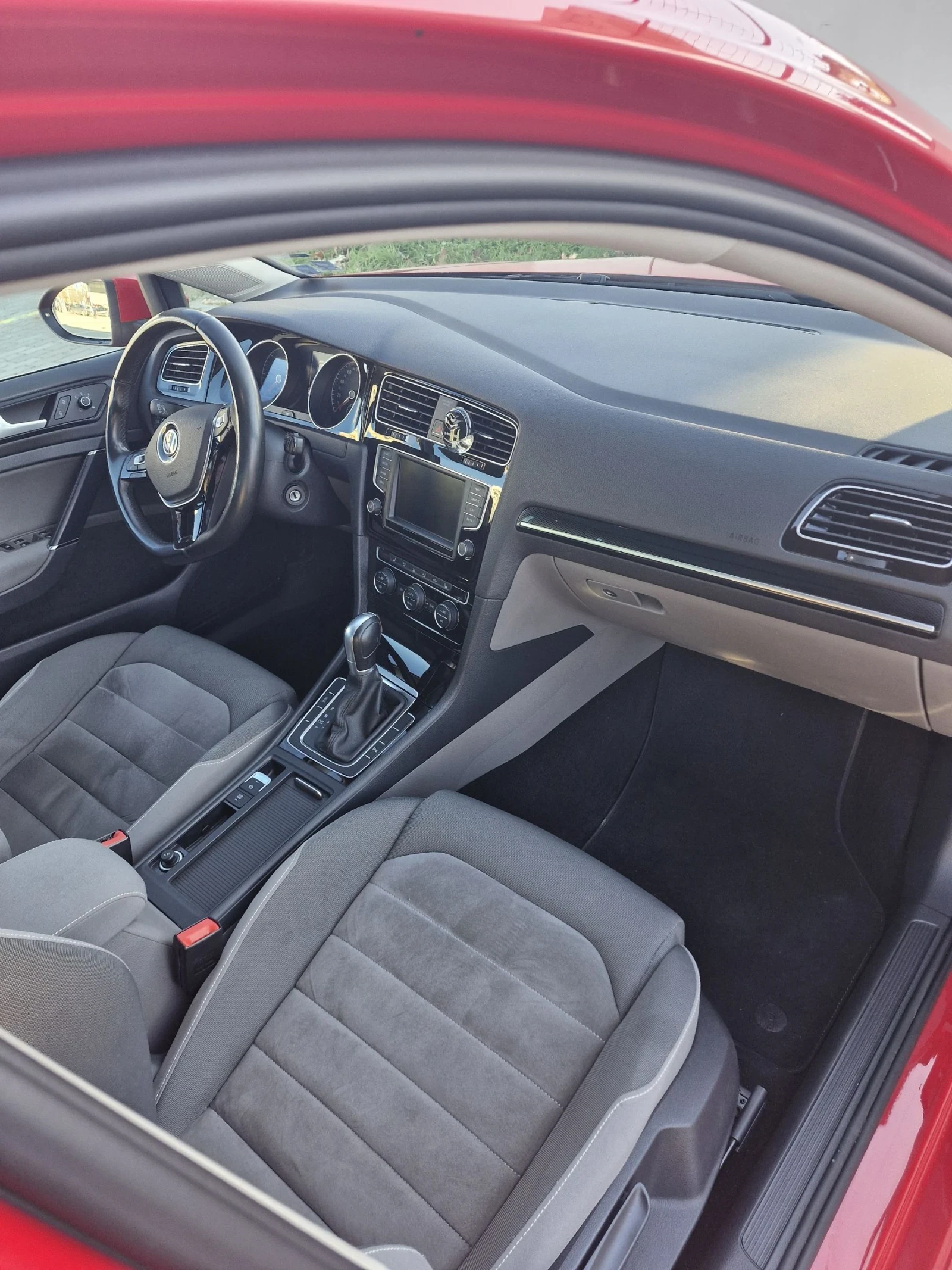 VW Golf 7, снимка 12 - Автомобили и джипове - 54194899