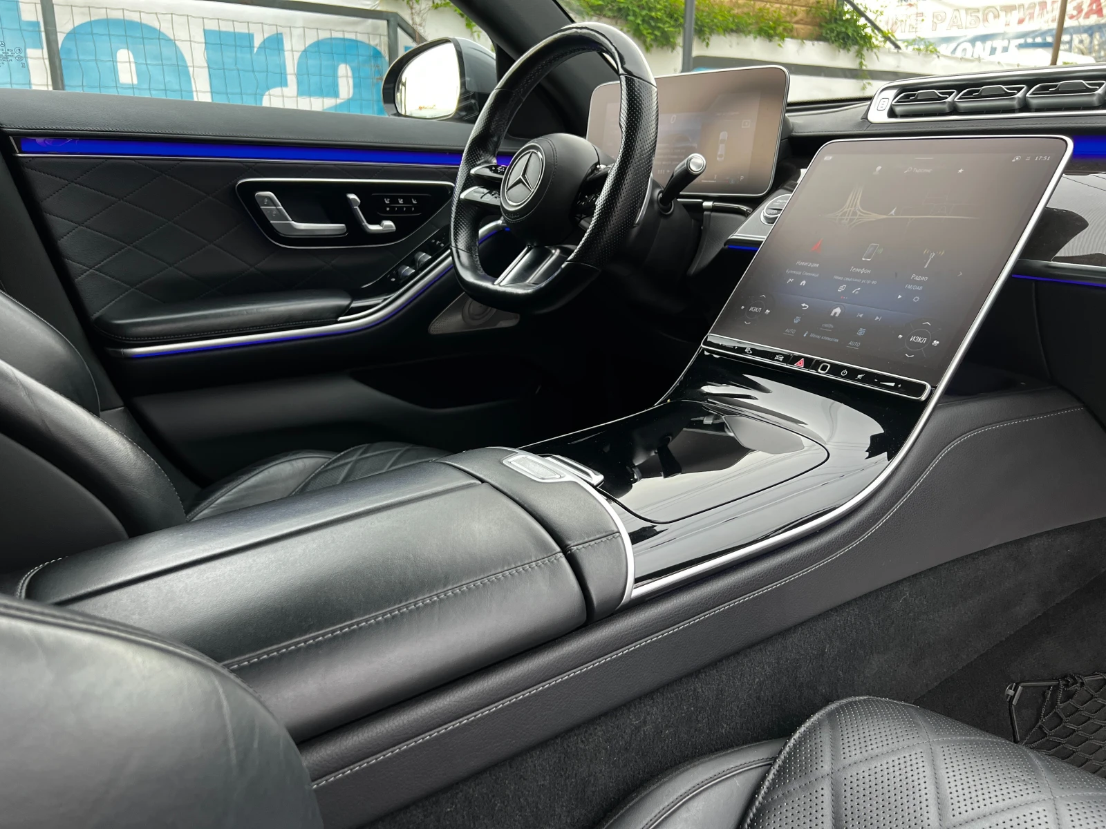 Mercedes-Benz S 400 BRABUS/4MATIC/DigitalLight/Burmester/HeadUp/ЛИЗИНГ, снимка 15 - Автомобили и джипове - 54457861