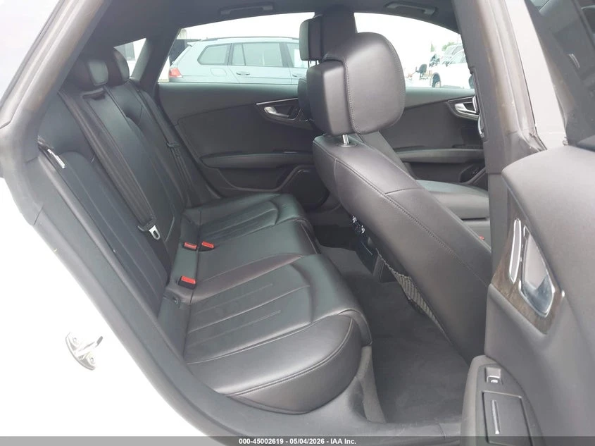 Audi A7 3.0l 3.0T Premium Plus, снимка 8 - Автомобили и джипове - 54672853