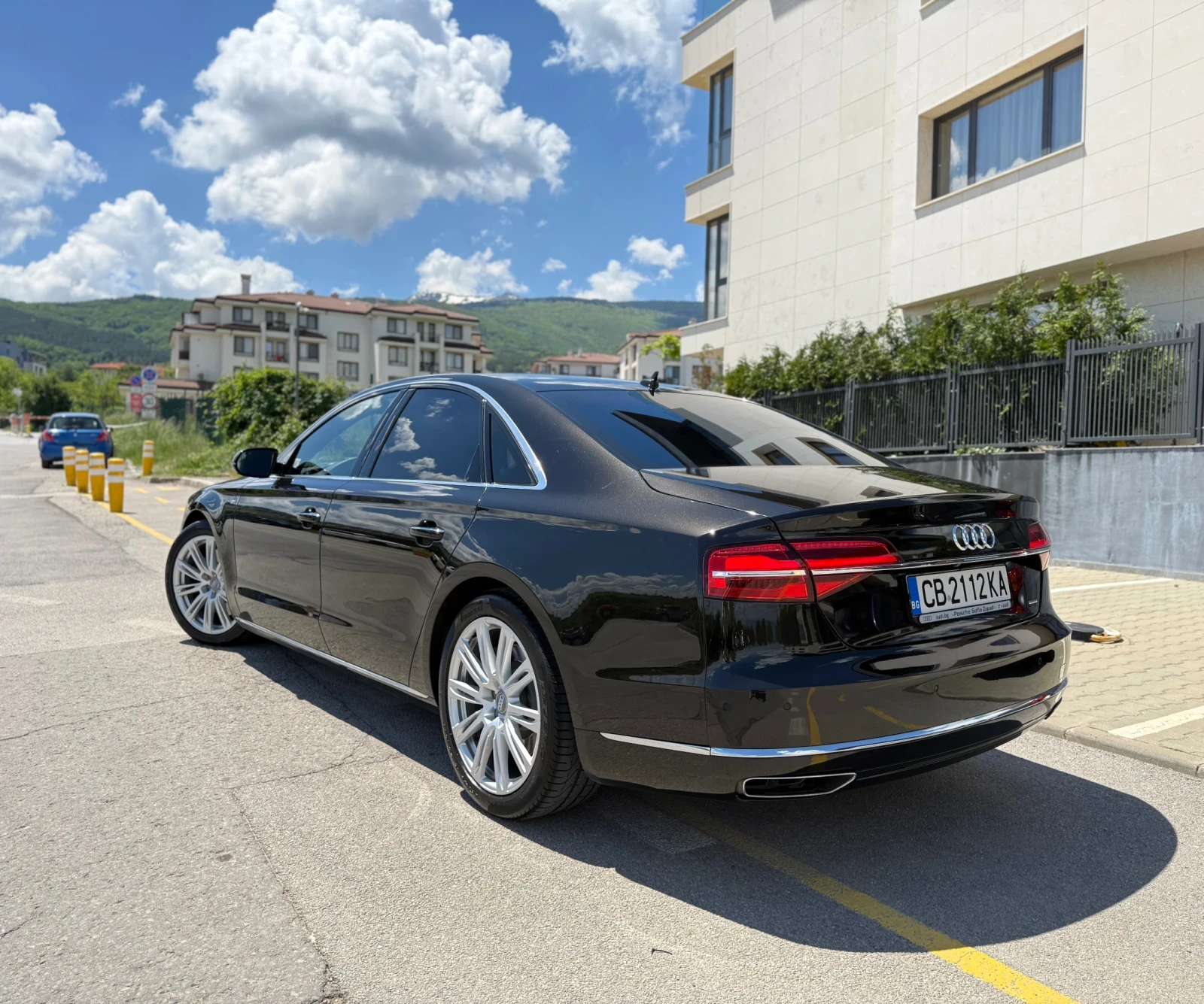 Audi A8 4.2 TDI Sport MATRIX, снимка 3 - Автомобили и джипове - 54676051