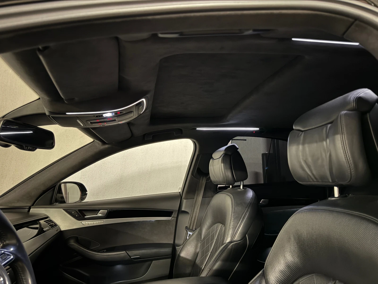 Audi A8 4.2 TDI Sport MATRIX, снимка 12 - Автомобили и джипове - 54676051