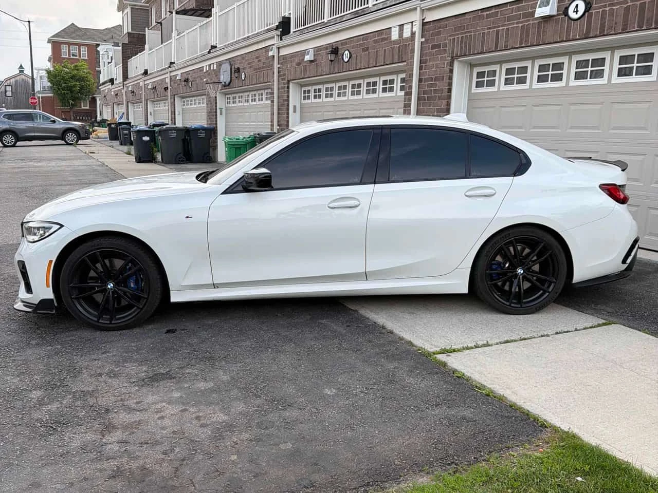 BMW 340 * xDrive * CARFAX * CARBON * PANO * , снимка 2 - Автомобили и джипове - 54847686