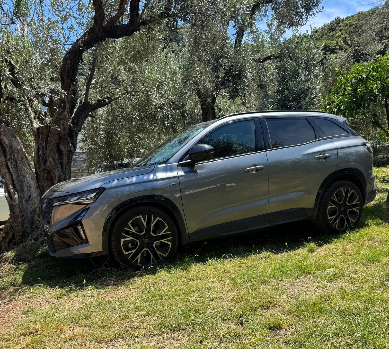 Renault Austral  E-Tech Full Hybrid 200 Esprit Alpines, снимка 2 - Автомобили и джипове - 54868931