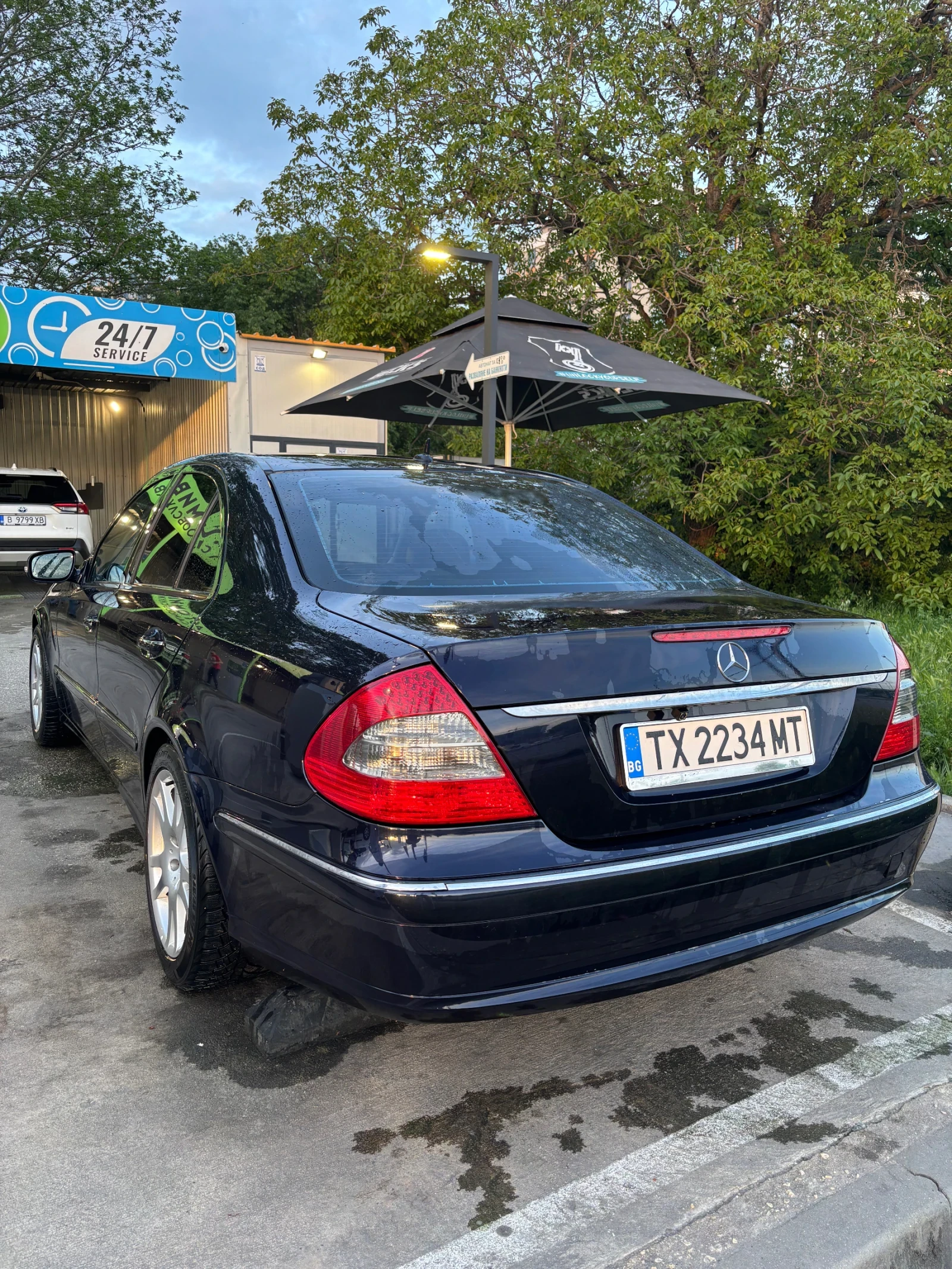 Mercedes-Benz E 280 CDI, снимка 4 - Автомобили и джипове - 54871092