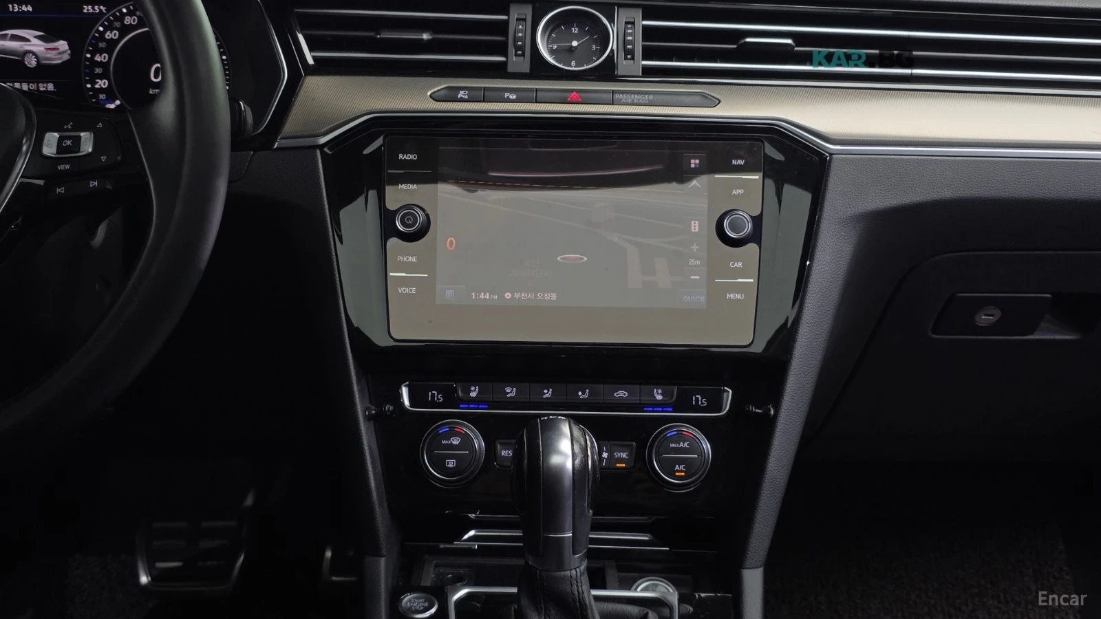 VW Arteon 2.0* TDI* PRESTIGE* ОБДУХВАНЕ* DISTRONIC* 360* HUD, снимка 11 - Автомобили и джипове - 54934252